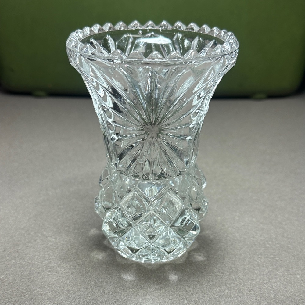 Elegant Lead Crystal clear glass Vase